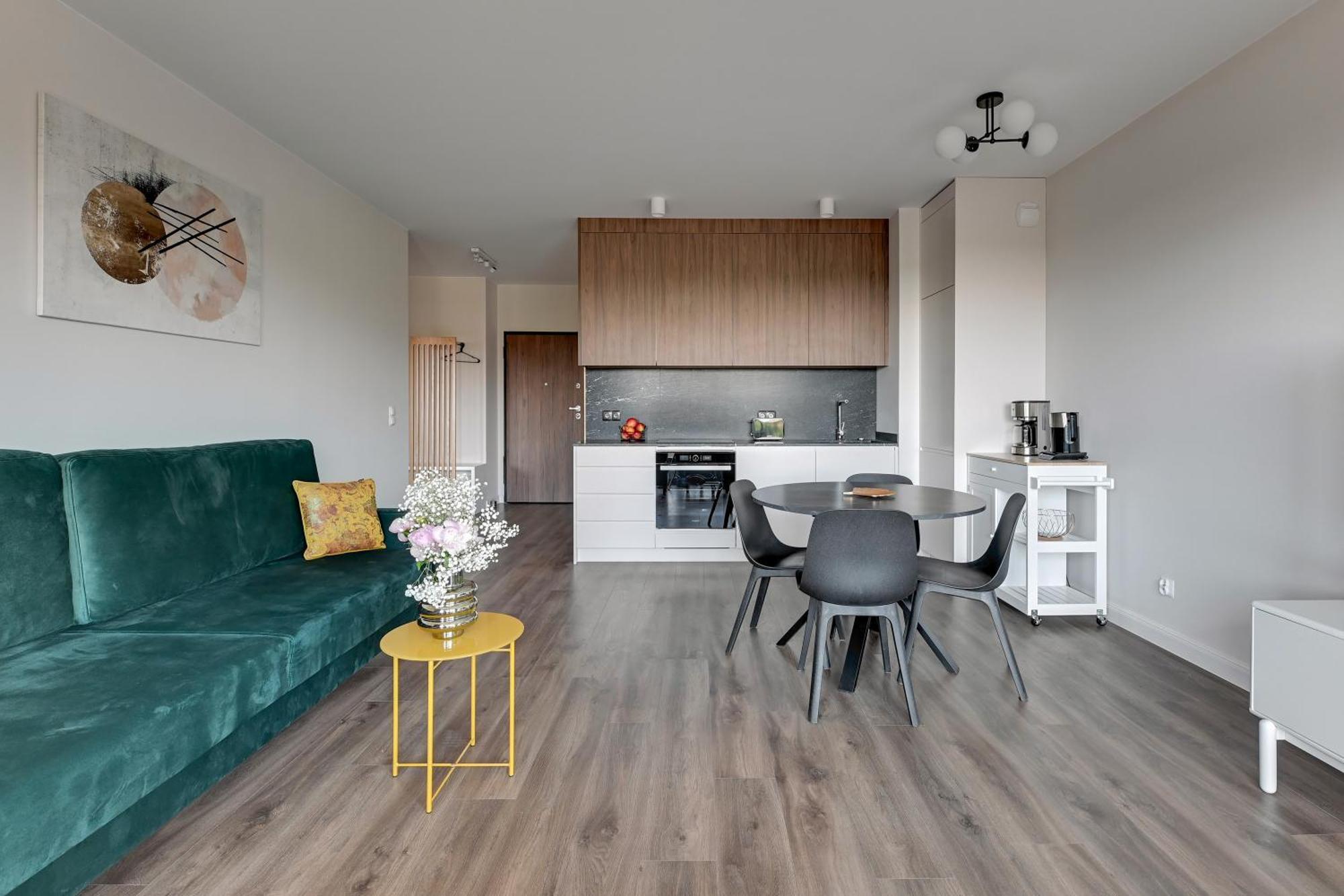 Scala City Center Apartments With Parking By Lion Apartments Гданьск Экстерьер фото