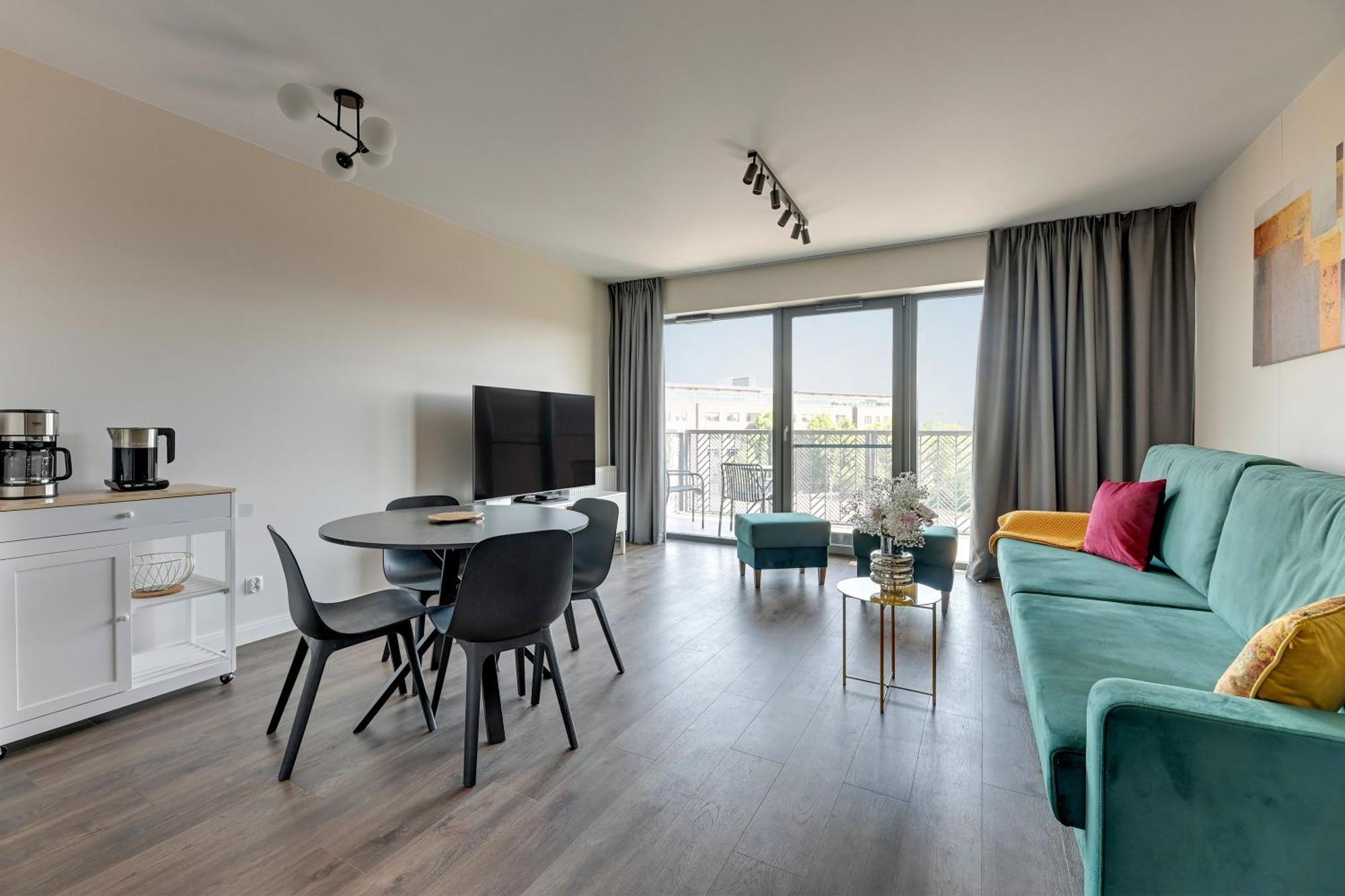 Scala City Center Apartments With Parking By Lion Apartments Гданьск Экстерьер фото