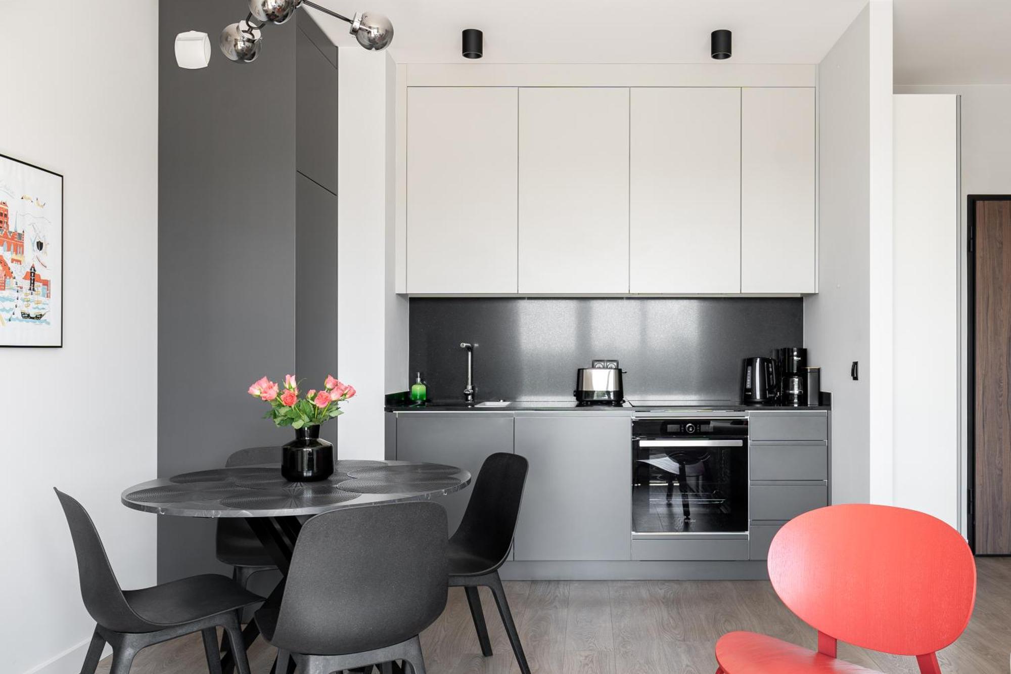 Scala City Center Apartments With Parking By Lion Apartments Гданьск Экстерьер фото