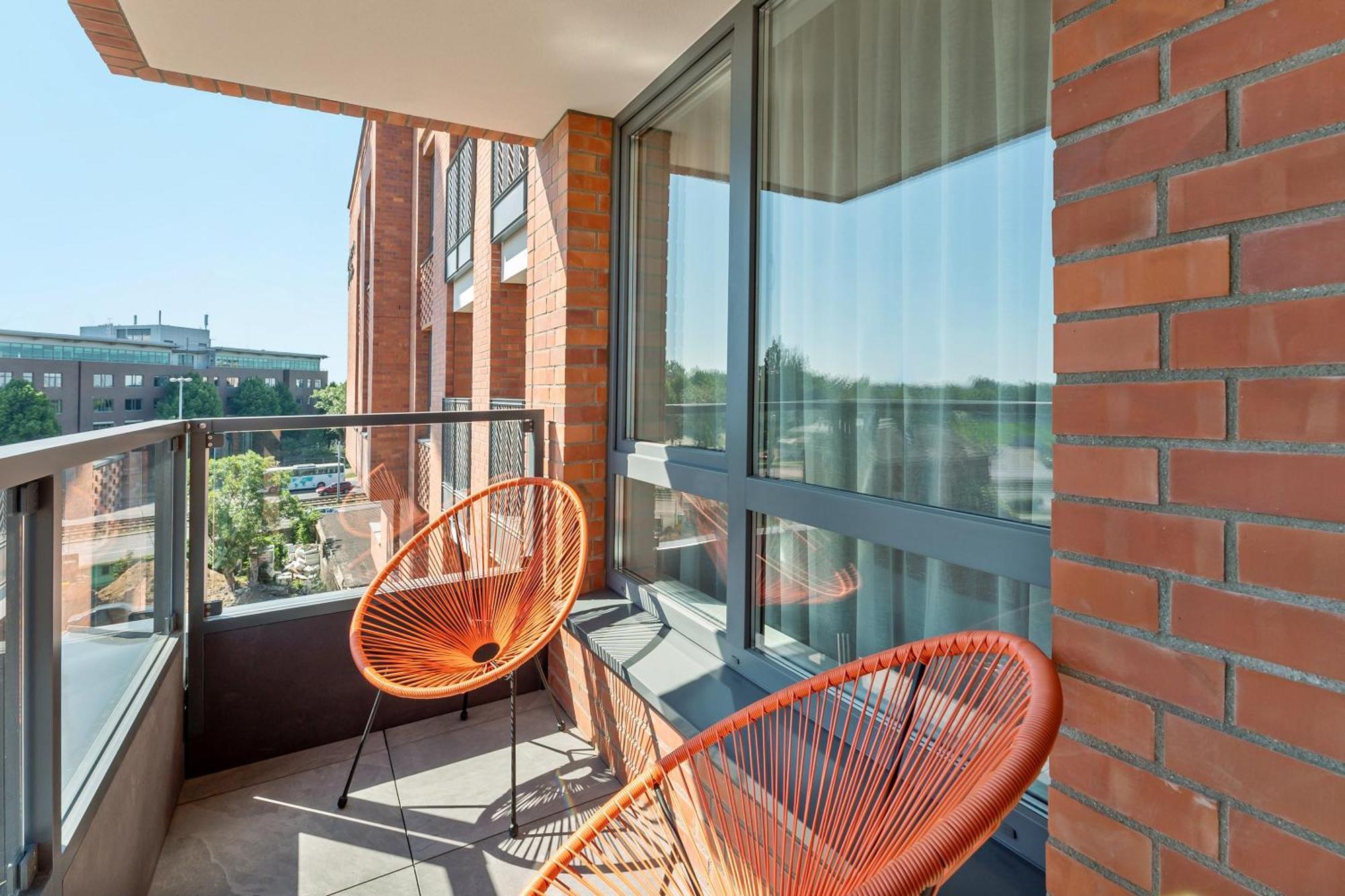 Scala City Center Apartments With Parking By Lion Apartments Гданьск Экстерьер фото