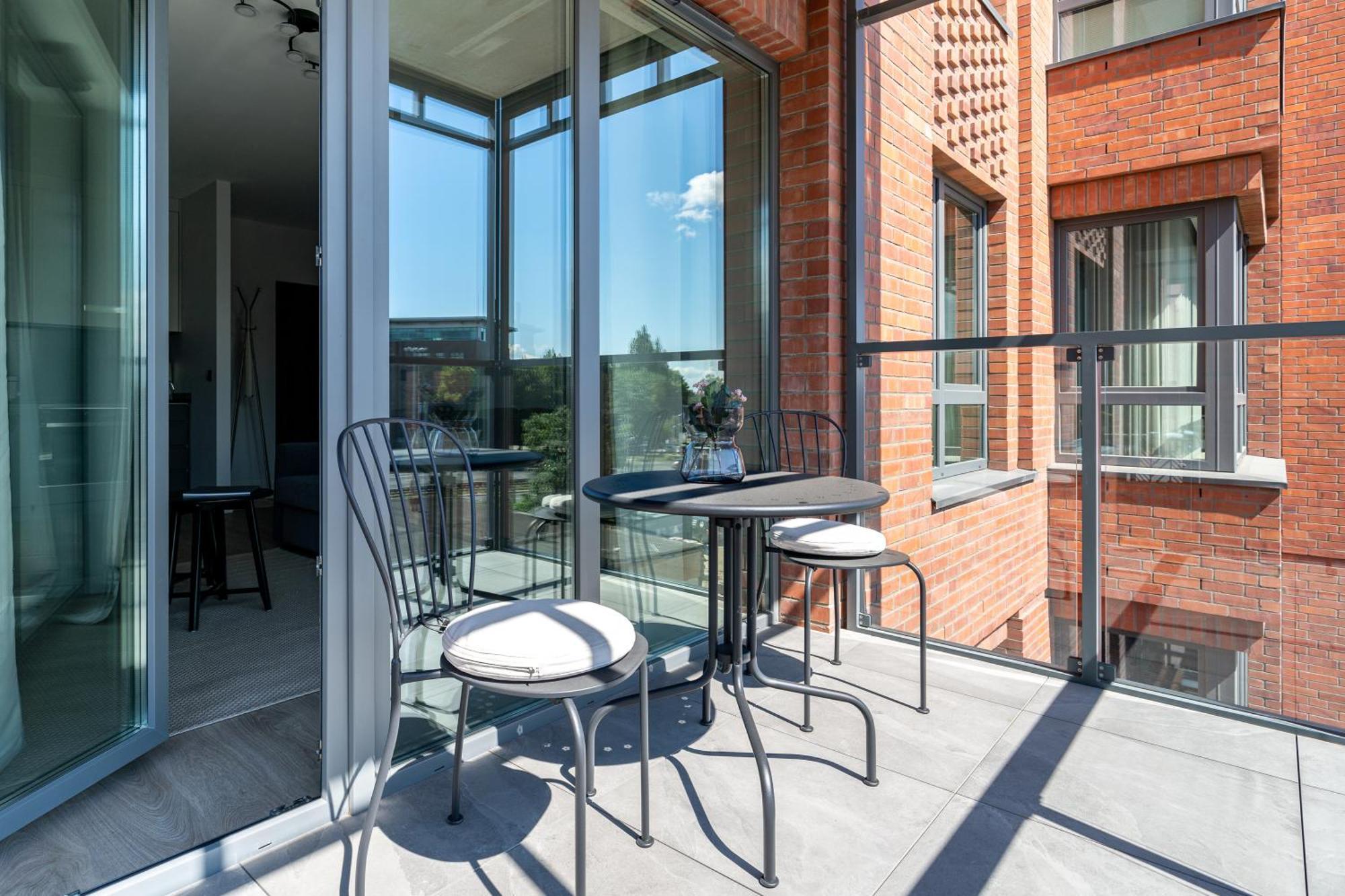 Scala City Center Apartments With Parking By Lion Apartments Гданьск Экстерьер фото